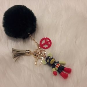Pom Pom keychains with bear charms (small size)